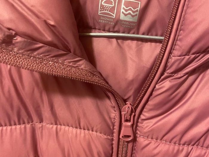 2 Lightweight jackets