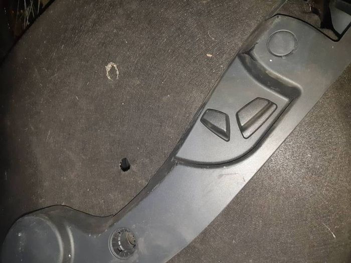 BMW e60 e61 5 series front seat driver cover plastic