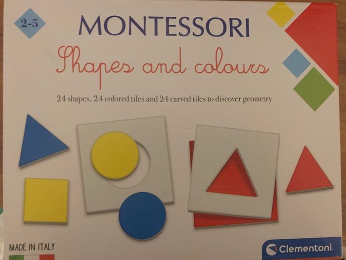 Montessori shapes & colours game