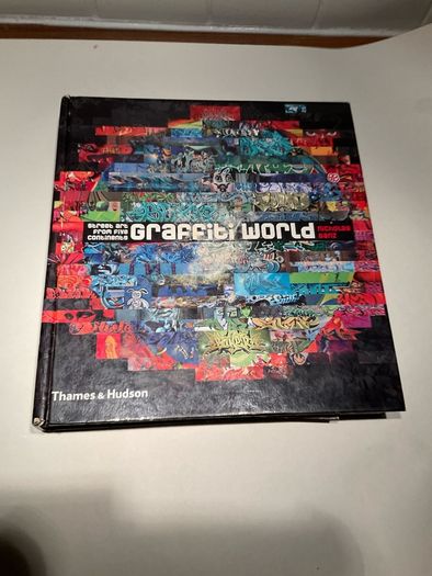 Graffiti World / Street Art / Thames & Hudson Large Format Hdbk 1st Edtn 2004