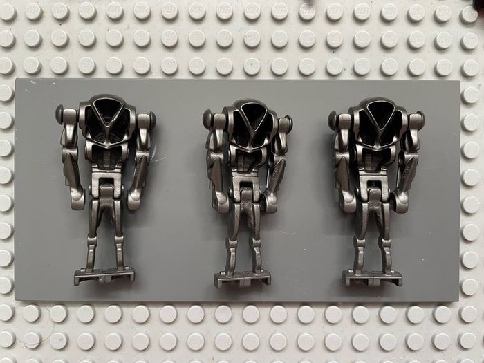 lego star wars sw0092 Super Battle Droid minifigure- Pearl Dark Gray, Wide Head