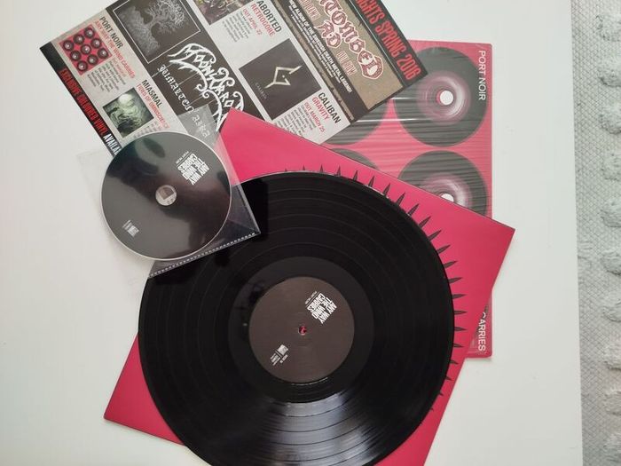 Port Noir vinyl