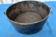 Antique cast iron pot oven