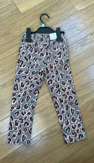 Next BNWT age 3-4 jeans BNWT (104cm)