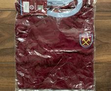 BRAND NEW West Ham T-shirt: XS - Lovely Gift!