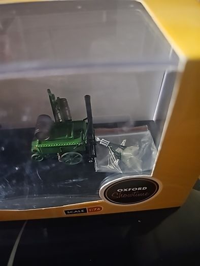 Aveling & Porter Steam Roller & Tar Spreader