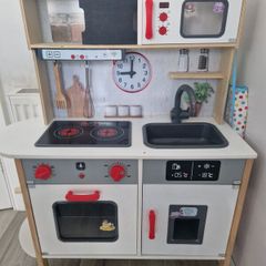 toy kitchen