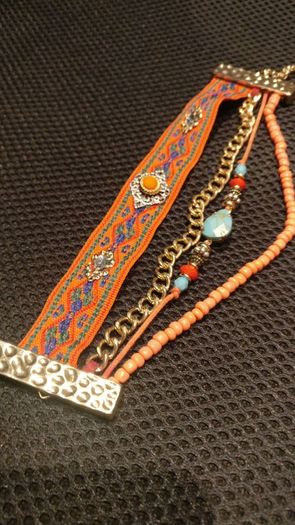 Bracelet