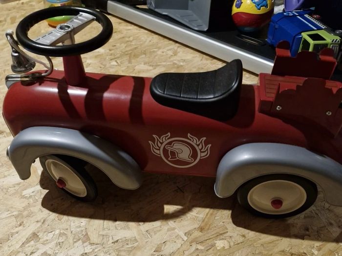 Fire truck ride on toy
