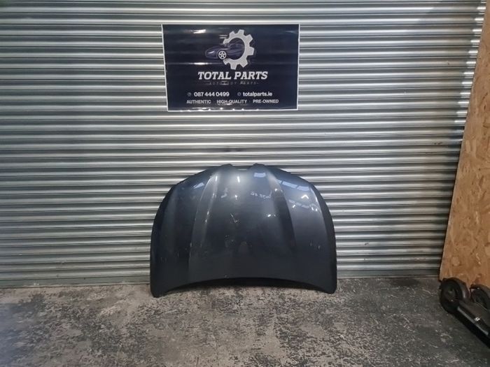 Renault clio 2019-on bonnet