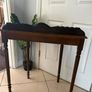 console table Image 4