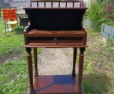 telephone table