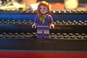 lego daphanie scooby doo