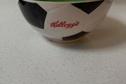 Vintage Collectable Kellogg's Football Ceramic Cereal Bowl 2002 - in great condition