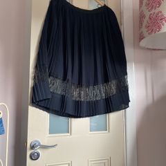 Skirt-VILA - midi- navy. Beautiful dark navy ,elasticated waist with see- through panel from below the knee- gorgeous!