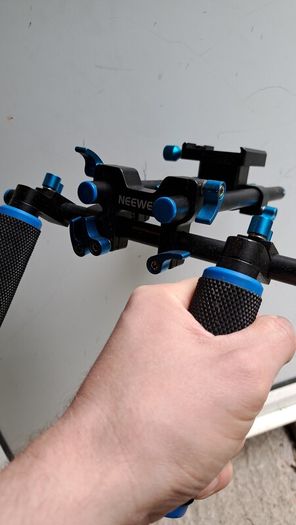 Neewer Camera Rig