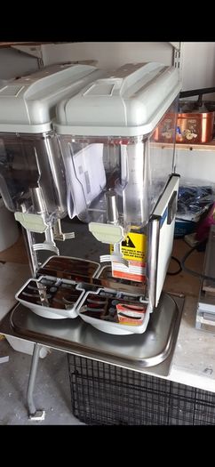 Polar twin Tank chilled drink Dispenser