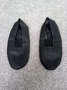 Gymnastics / Gym Shoes / 2 Available