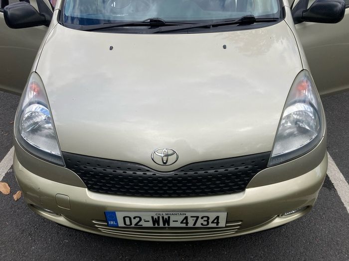 2002 Toyota Yaris