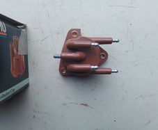 Renault 9 / 11 Distributor Cap.