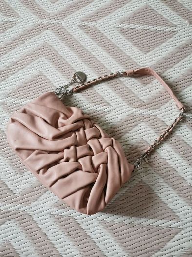 DKNY leather shoulder bag