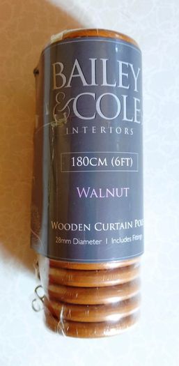 18 Walnut Colour Curtain Pole Rings (new).