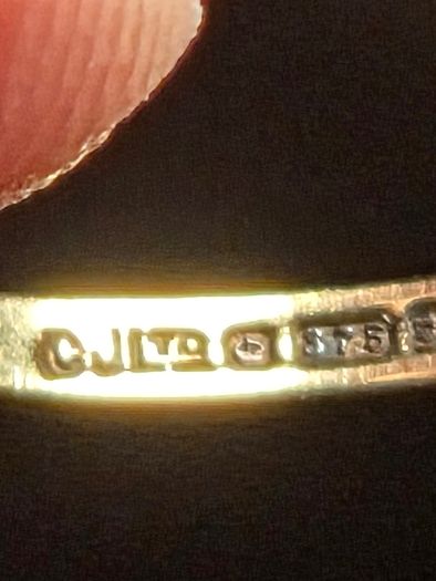 9ct Gold Rings