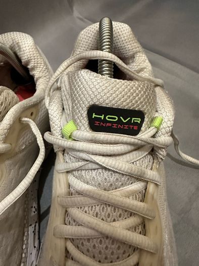 Under Armour runners