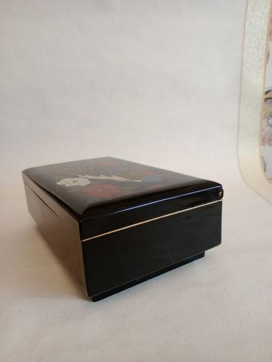 Vintage Lacquered Jewellery Box