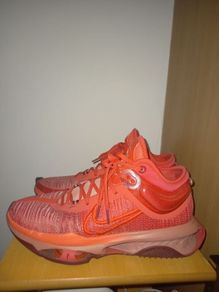 Nike GT Jump 2 size 10.5