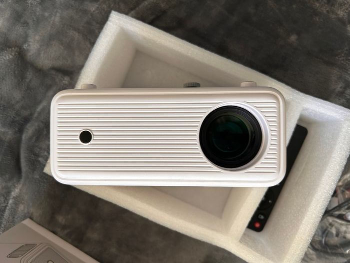 Mini Projector, ClokoWe WiFi Projector with Projector 1080P Full HD, 14000 Lux Portable Video 4K Projector Compatible with iphone TV Stick PS5 HDMI USB, Multimedia Home Movie Theater Projector