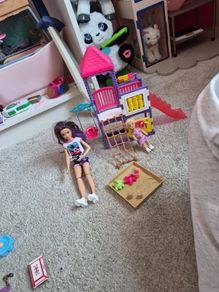 Barbie Skipper playground set