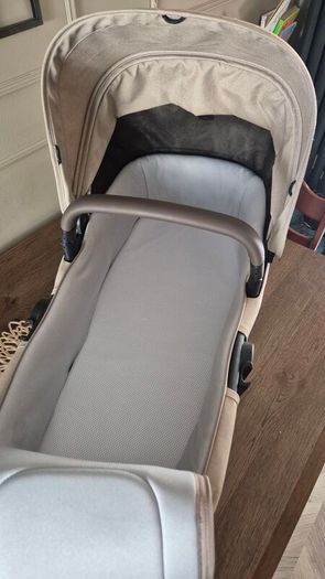 Joolz Aer+ cot Sandy Taupe