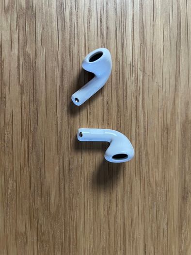 Apple AirPods 4