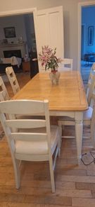 Oak dining room table and chairs