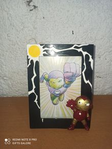 Superhero Frame