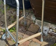 Walking frame, with wheels