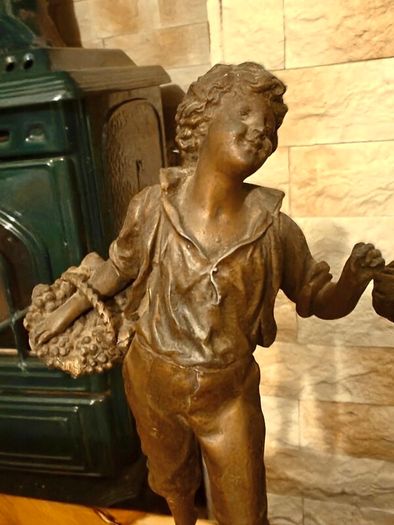Pair of spelter figurines