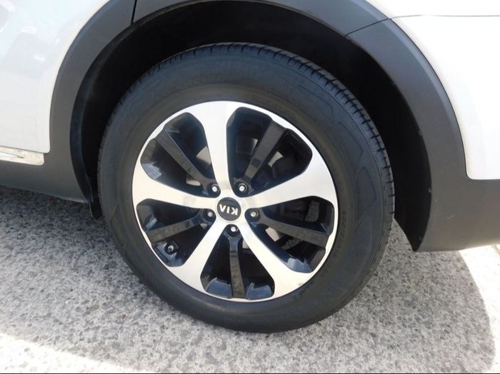 66K KM Auto Kia Sorento High-spec 7-seater Pan Roof