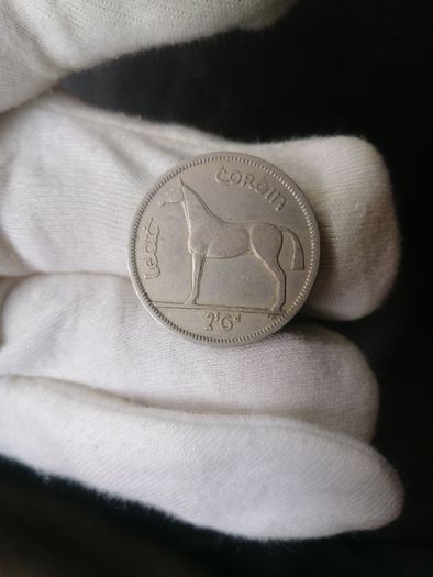 1961 Ireland Half Crown Coin