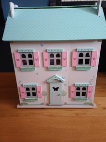 Dolls house