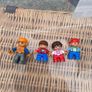 Box of Lego. 4 Figures and 4 Small Base Plates Image 8