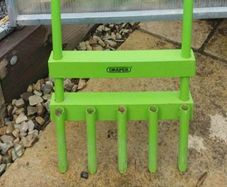 Manual Lawn Aerator