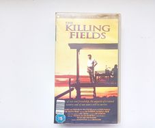 The Killing Fields  War Movie   Vhs
