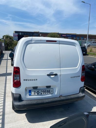 2011 Peugeot Partner