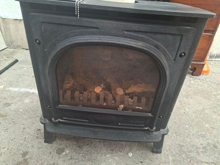 Gas fire