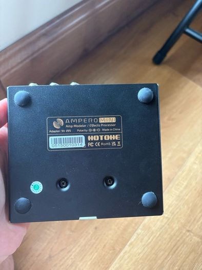 Guitar processor Hotone Ampero mini