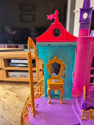 Disney Princess Magical Adventures Castle 4 Feet Dollhouse with Lights Sounds