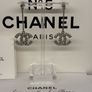 Sought After chanel Crystal drop earrings Image 3