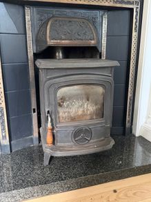 Stanley Oisin Solid Fuel Stove, Includes Flue Pipe & Cowl